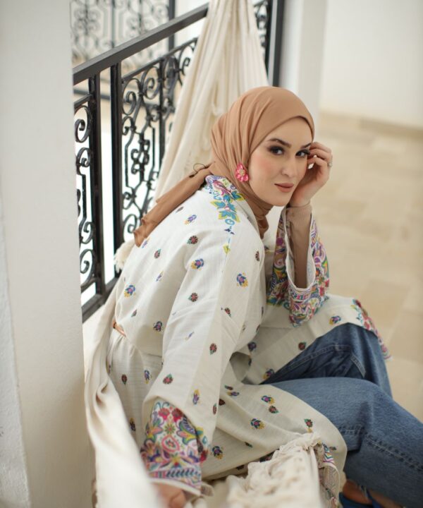 The spring Abaya